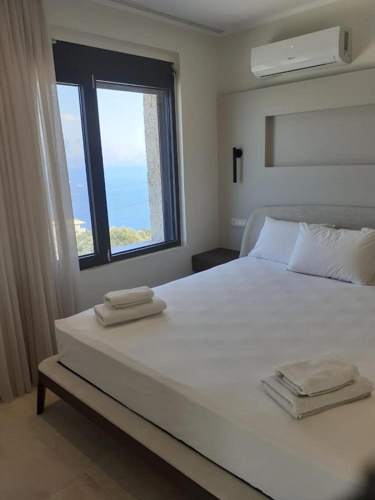 Ionian Stone Luxury Villa Nikiana Bagian luar foto